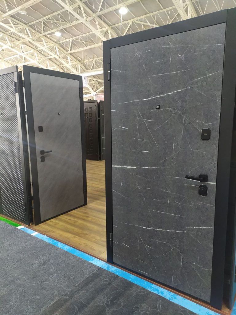 MR 976-SFT PVC film in application context